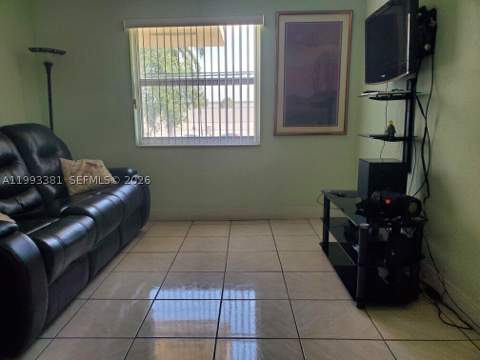 3901 SW 78th Ct 221, Miami FL - photo 6 of 13