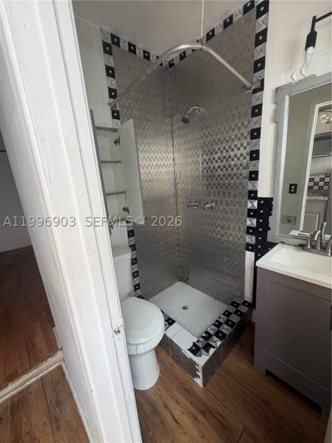 634 SW 10th Ave, Miami FL - photo 8 of 18
