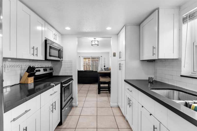 2 bedroom Condominium at 8500 SW 109th Ave 6-114, Courtyards At Kendall Con, Miami — photo 2