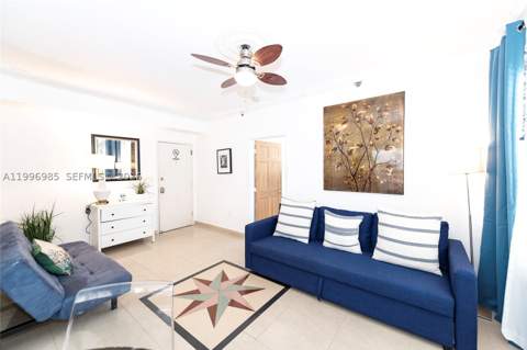 918 Ocean Dr 202, Miami Beach FL - photo 7 of 18