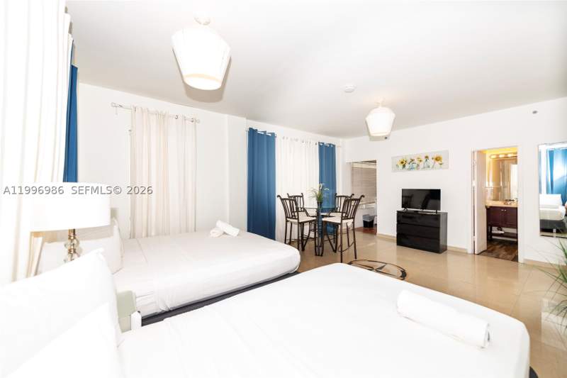 0 bedroom Condominium at 918 Ocean Dr 203, 918 Ocean Drive Condo, Miami Beach — photo 5