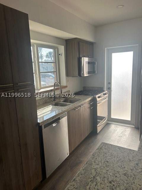 2 bedroom Condominium at 1785 Calais Dr 5, 1785-1795 Condo Inc, Miami Beach — photo 4