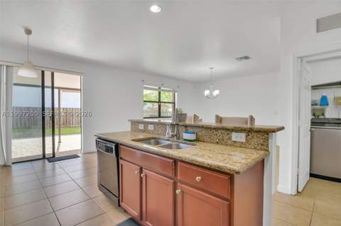 22525 SW 105th Ct, Cutler Bay FL - photo 18 of 50