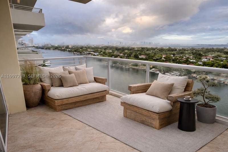 2 bedroom Condominium at 5600 Collins Ave 16N, 5600 Condo, Miami Beach — photo 4