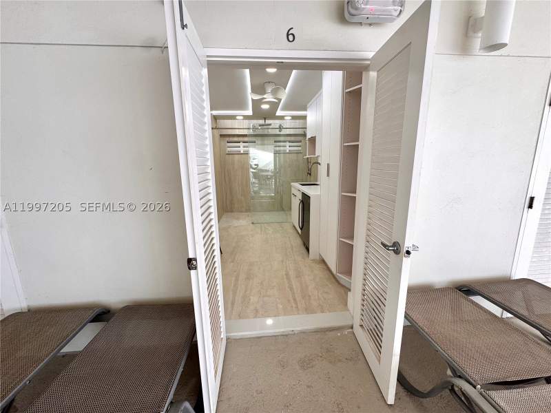 0 bedroom Condominium at 2899 Collins Ave 6, Triton Tower Condo, Miami Beach — photo 4