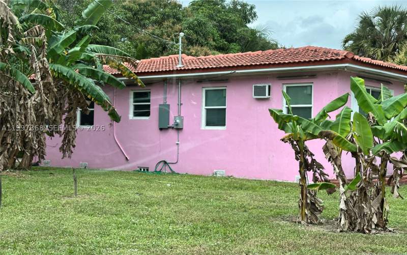 2 bedroom SingleFamilyResidence at 9100 N Miami Ave, Rector Subdivision, Miami Shores — photo 3