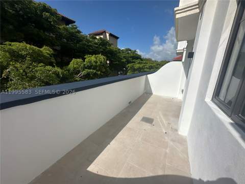 4220 Laguna St 308, Coral Gables FL - photo 13 of 20