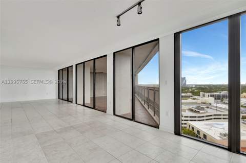 2901 S Bayshore Dr 16G, Miami FL - photo 10 of 53