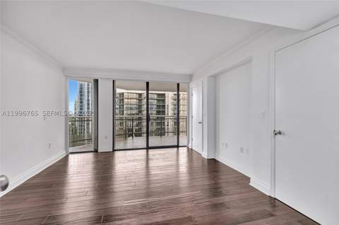 2901 S Bayshore Dr 16G, Miami FL - photo 11 of 53