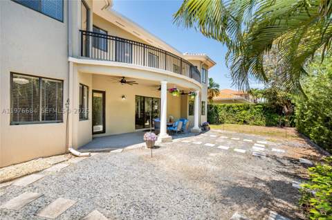 18821 SW 74th Ct, Cutler Bay FL - photo 14 of 105