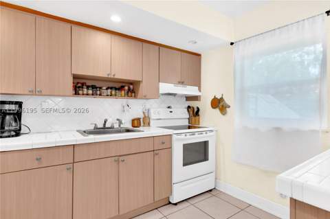 6133 SW 62nd Ter, South Miami FL - photo 10 of 46