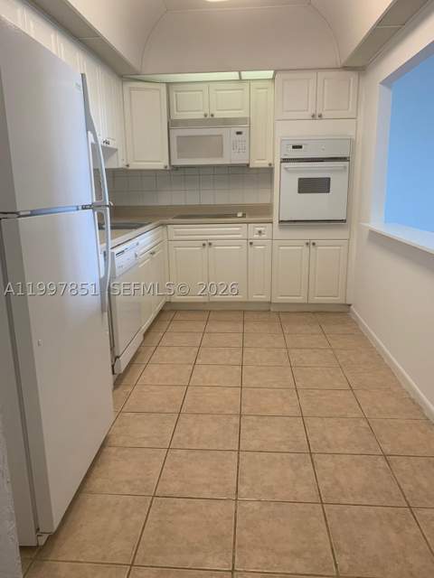 19380 Collins Ave 319, Sunny Isles Beach FL - photo 8 of 26