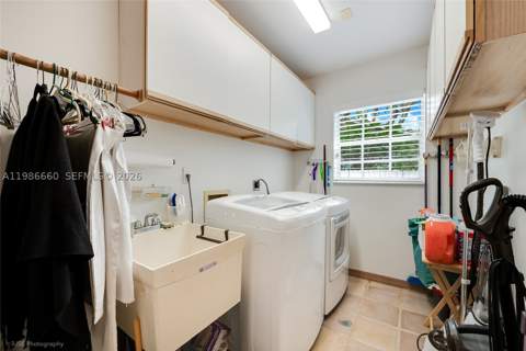 10422 SW 121st St, Miami FL - photo 23 of 32