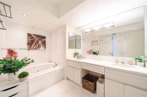 6301 Collins Ave 2802, Miami Beach FL - photo 19 of 27