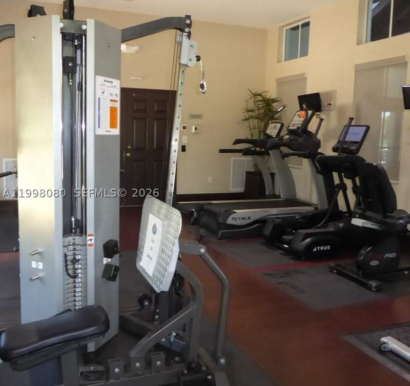 3 bedroom Townhouse at 979 NE 42nd Ter, MARBELLA BAY, Homestead — photo 2