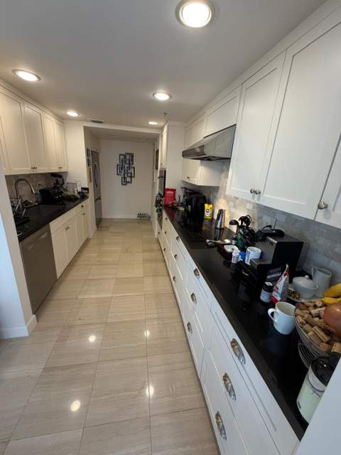 1581 Brickell Avenue 406, Miami FL - photo 12 of 20