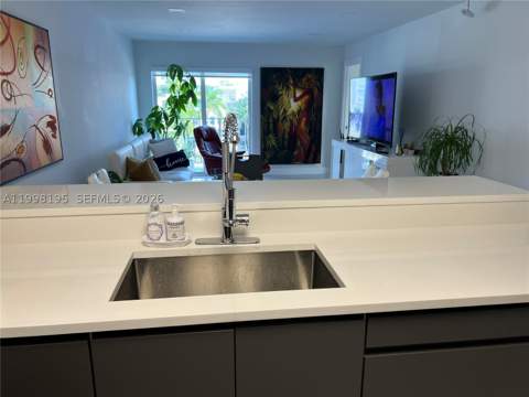 6545 Indian Creek Dr 506, Miami Beach FL - photo 19 of 28