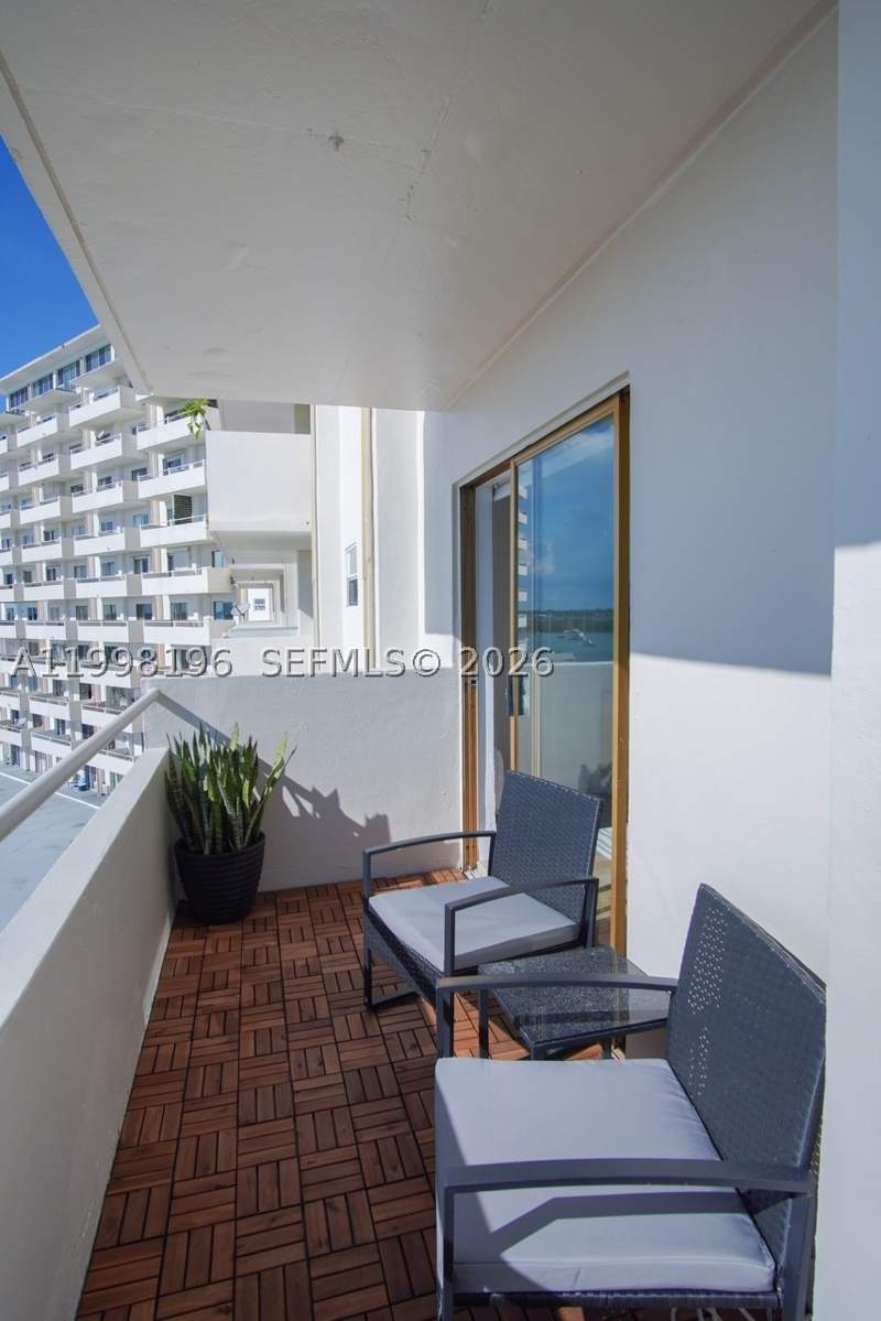 1 bedroom Condominium at 7904 West Dr 501, Bayshore Yacht & Tennis C, North Bay Village — photo 3