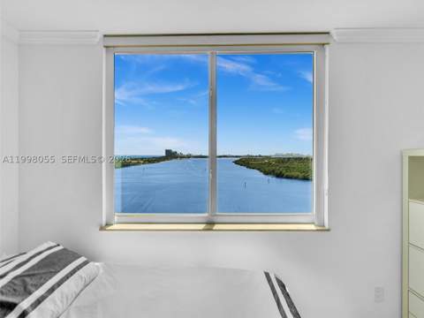500 Bayview Dr 1132, Sunny Isles Beach FL - photo 18 of 71
