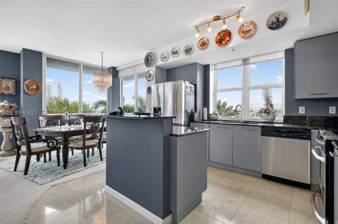 7910 Harbor Island Dr 406, North Bay Village FL - photo 7 of 52