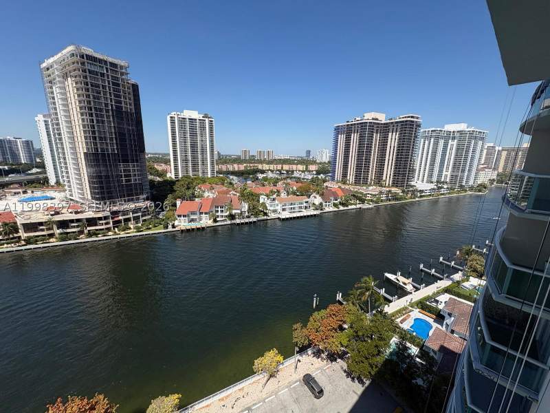 1 bedroom Condominium at 19390 Collins Ave 1623, Oceanview Building A Cond, Sunny Isles Beach — photo 3