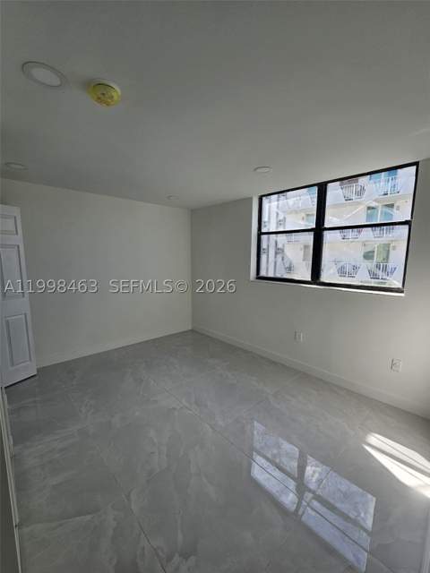 7125 Bay Dr 506, Miami Beach FL - photo 9 of 14