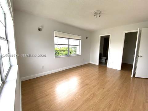 494 NW 165th St Rd C-601, Miami FL - photo 16 of 29