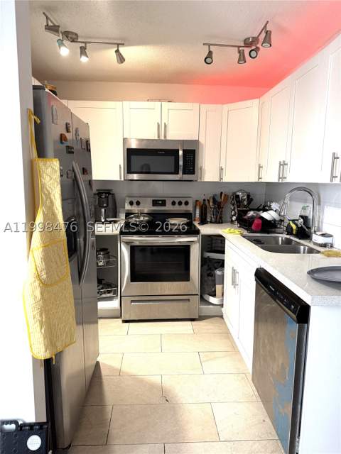 494 NW 165th St Rd C-601, Miami FL - photo 24 of 29