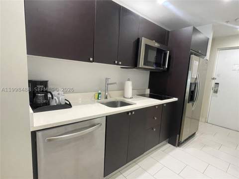 5300 NW 87th Ave 1103, Doral FL - photo 14 of 31