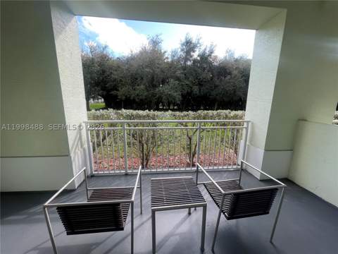 5300 NW 87th Ave 1103, Doral FL - photo 23 of 31