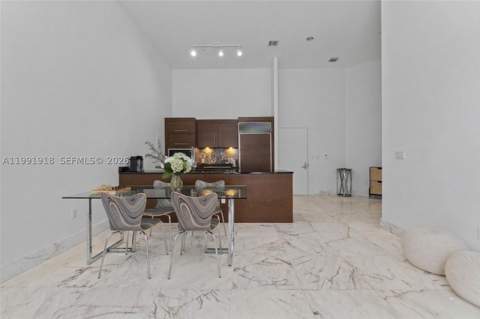 475 Brickell Ave 2209, Miami FL - photo 10 of 38