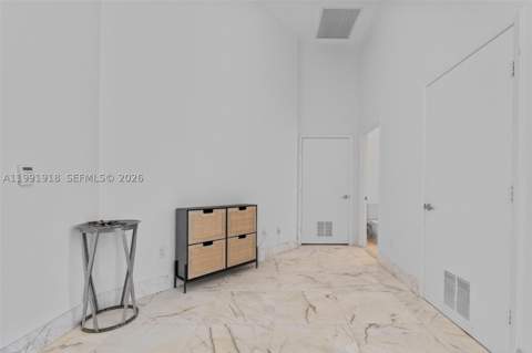 475 Brickell Ave 2209, Miami FL - photo 21 of 38