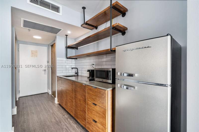 0 bedroom Condominium at 19201 Collins Ave 324, The Aventura Beach Club C, Sunny Isles Beach — photo 2