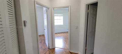 5640 NW 115th Ct 211, Doral FL - photo 14 of 31