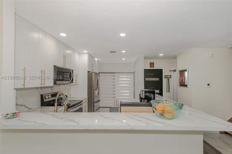 3325 Torremolinos Ave C-44, Doral FL - photo 22 of 35