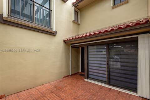 3325 Torremolinos Ave C-44, Doral FL - photo 9 of 35