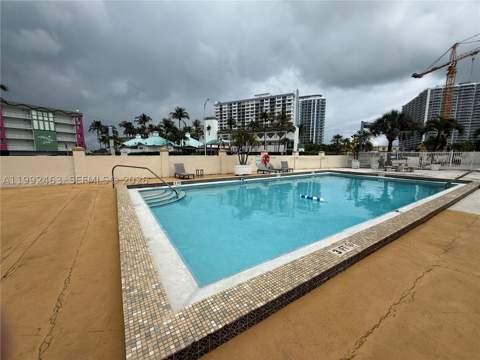 1780 79th St Cswy C214, North Bay Village FL - photo 16 of 17