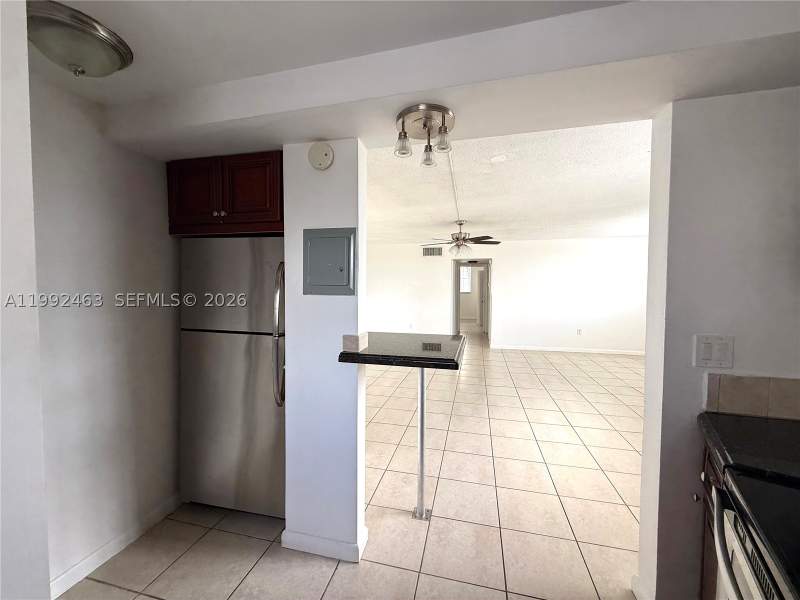 2 bedroom Condominium at 1780 79th St Cswy C214, No Bay White House No 3 C, North Bay Village — photo 3