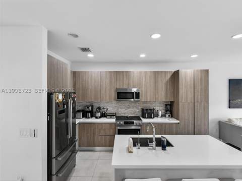 7159 NW 102nd Place, Doral FL - photo 15 of 57