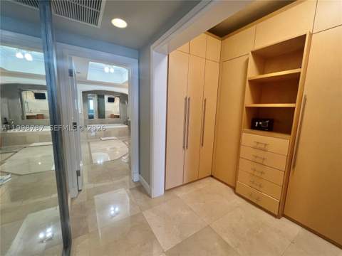 17875 Collins Ave 4305, Sunny Isles Beach FL - photo 13 of 22
