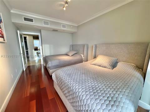 17875 Collins Ave 4305, Sunny Isles Beach FL - photo 17 of 22
