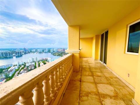 17875 Collins Ave 4305, Sunny Isles Beach FL - photo 18 of 22