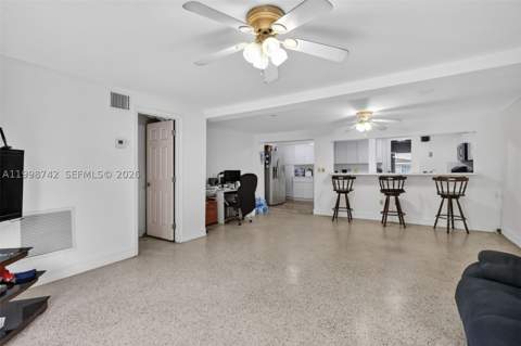 733 W 33rd St, Hialeah FL - photo 23 of 42
