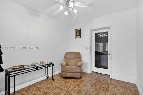 733 W 33rd St, Hialeah FL - photo 6 of 42
