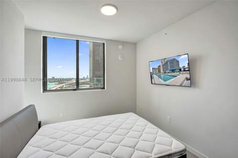 121 NE 5th St 2101, Miami FL - photo 8 of 35