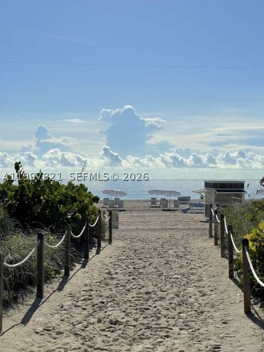1 bedroom Condominium at 335 Ocean Dr 214, Ocean Walk On South Beach, Miami Beach — photo 2