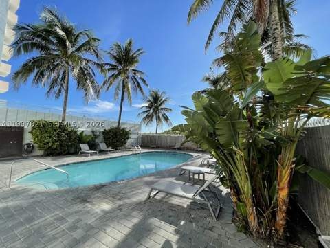 335 Ocean Dr 214, Miami Beach FL - photo 9 of 14