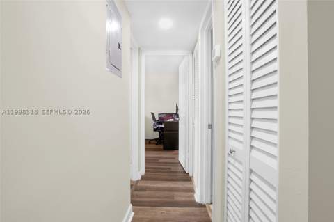 9682 Fontainebleau Blvd 503, Miami FL - photo 13 of 36