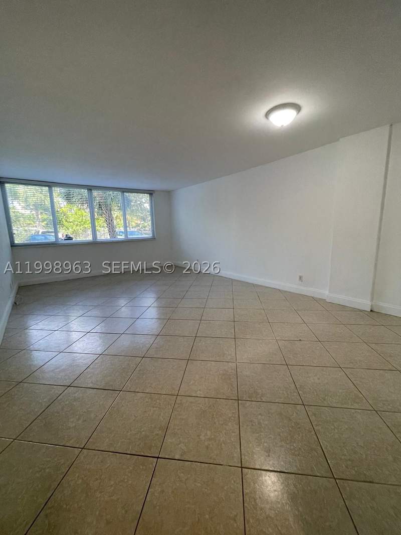 1 bedroom Condominium at 9143 SW 77th Ave B105, Dadeland Place Condo, Miami — photo 4