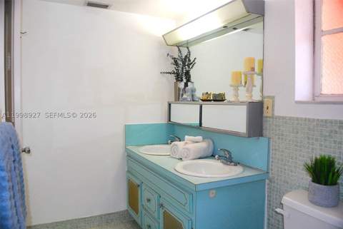 18707 NE 14th Ave 733, Miami FL - photo 11 of 28